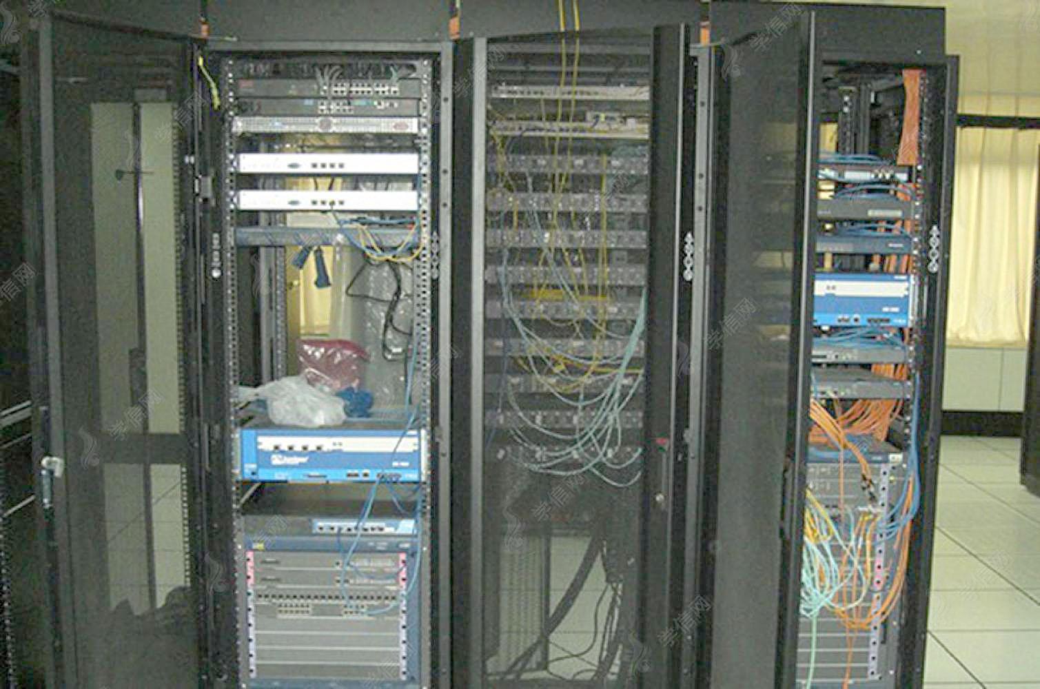 中科院成都信息技术公司 工业计算机应用事业部系统集成工程师的关键角色与职责